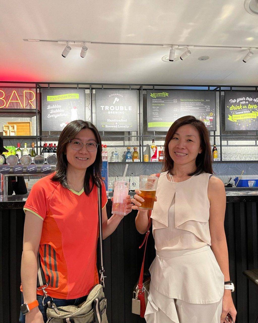 新加坡首間雞尾酒吧超市🍷FairPrice Xtra Parkway Parade開張啦🎉附設用餐區、超多美食投餵你