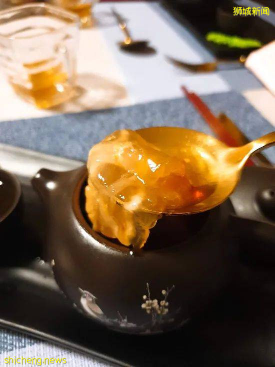 新加坡组屋里居然藏着个金牌大厨并亲自烹煮非一般住家料理