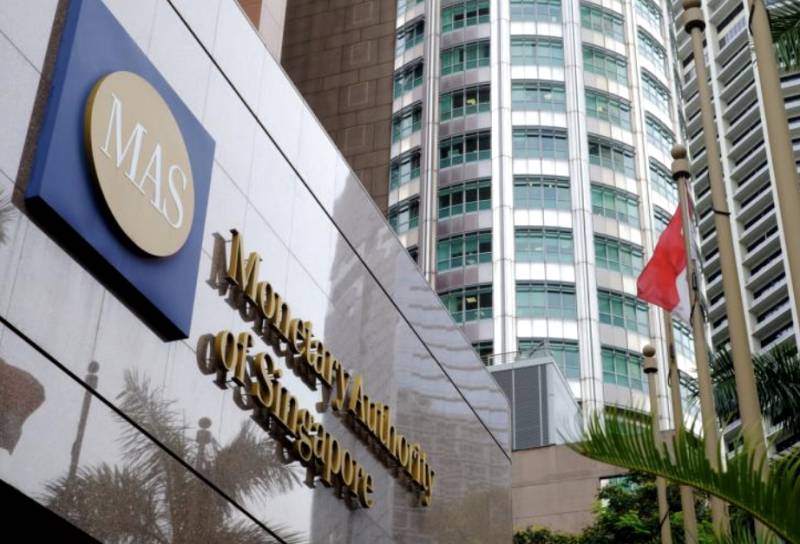 新加坡女子涉及多起电子商务诈骗~本地银行贷款连续6个月下滑