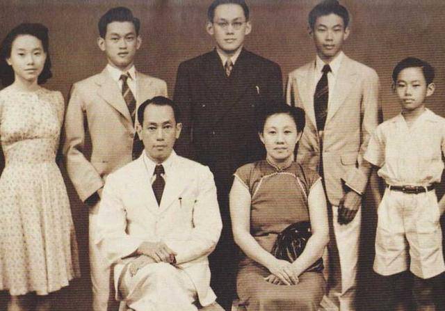 李光耀：未来欧洲摆脱不了变为配角的困境，这是它无可挽回的命运