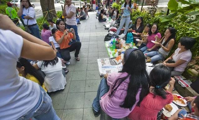 MOM：外籍女佣休息日也必须待在家里