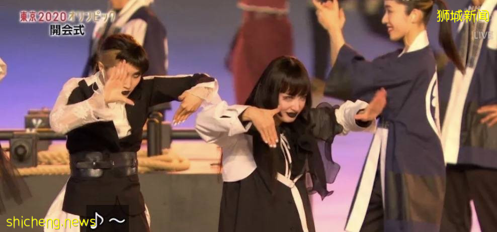 全网群嘲：东京奥运开幕式像阴间！设施简陋、开除导演乱透了！中新选手惊艳出场