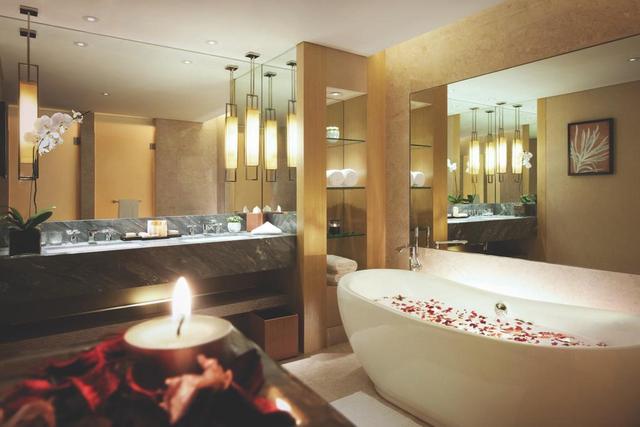 新加坡滨海湾金沙酒店,在这里你就是明星