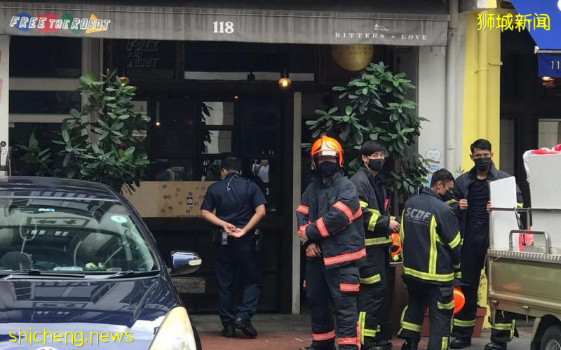 疑处理废油不慎 引发咖啡馆火患 3人送院