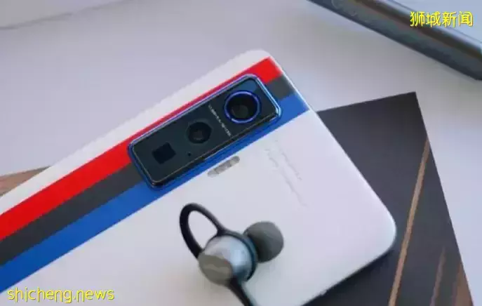 最新！新加坡毕业生就业报告出炉，SMU均薪最高，这个专业成最大赢家