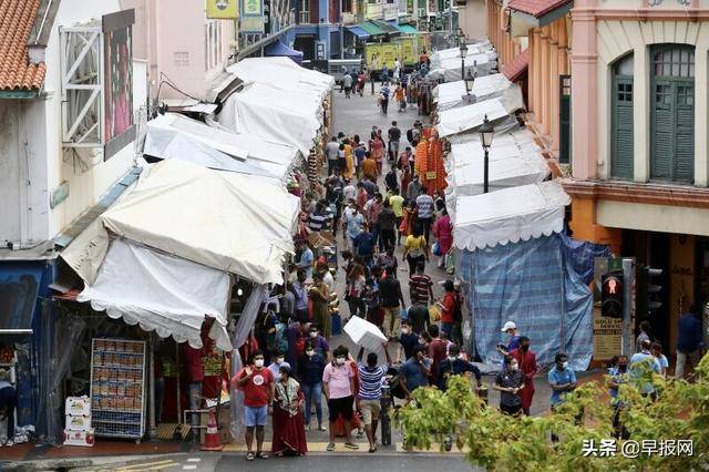 赶双11潮流!网购走进新加坡传统集市