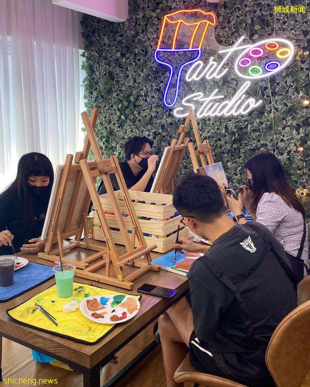 體驗獨特的Art Jamming🎨撸貓+夜光+深夜繪畫、在藝術世界裏找尋自我