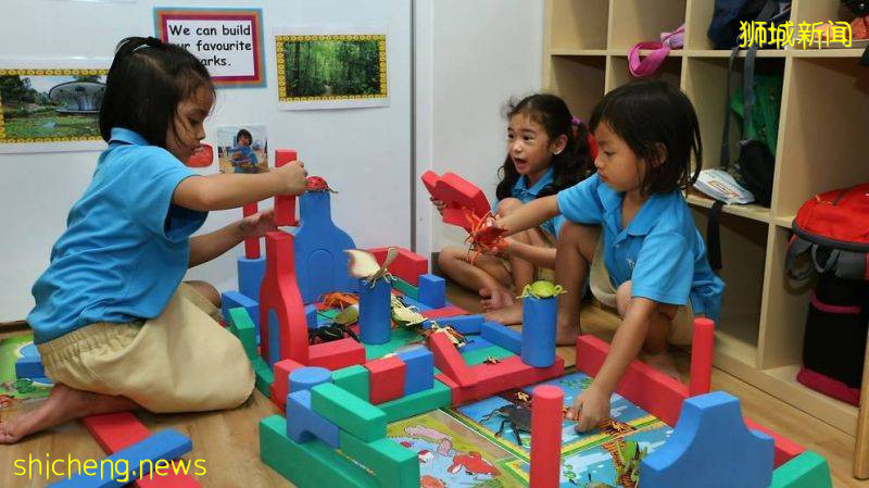 新加坡双语教育的效果,1 + 1 > 2?你了解多少