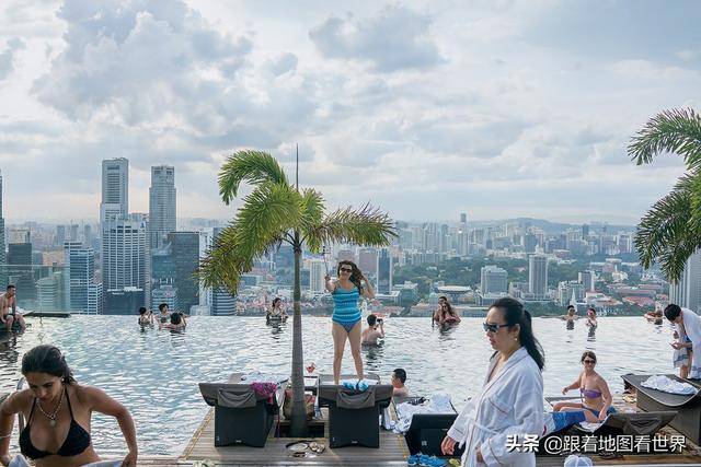 弹丸小国新加坡如何崛起?新马分家后,驾驭海洋的小城大国