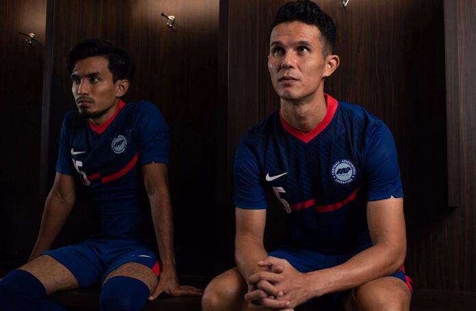 “对号”发布新加坡国家足球队新球衣,领口国旗设计超赞