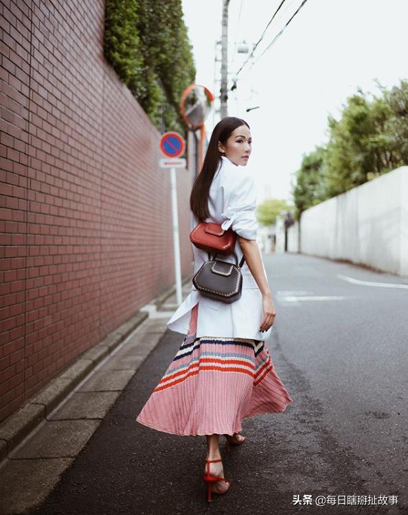 关注不断上升的新加坡亚裔时尚博主,所有小个子的暖心穿搭指南