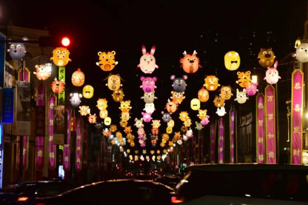 爲了迎接春節的到來,牛車水的慶祝活動驚喜登場