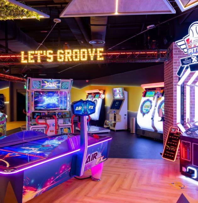 新加坡最大的Timezone在Westgate開幕啦! 200多個遊戲,還有迷你保齡球館