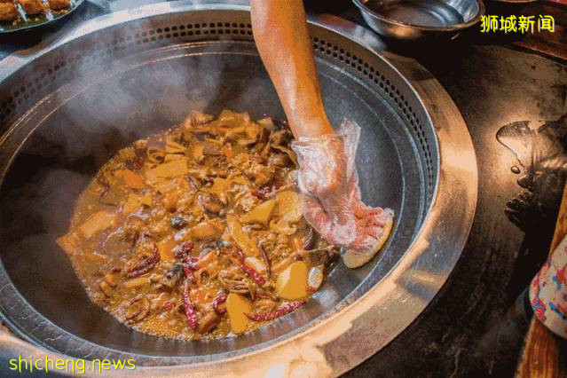 藏在新加披的农家柴火鸡,闹市里难得的淳朴美味