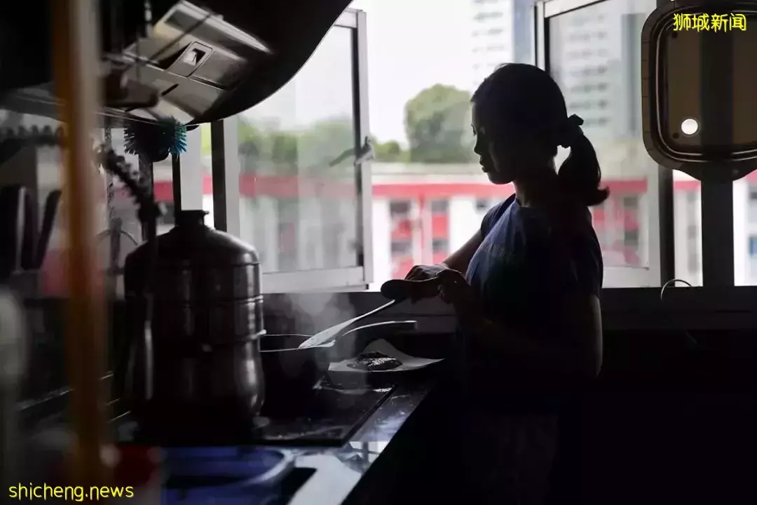 在新加坡養8個孩子，一周只花$300！沒有女傭，日子到底過得怎麽樣