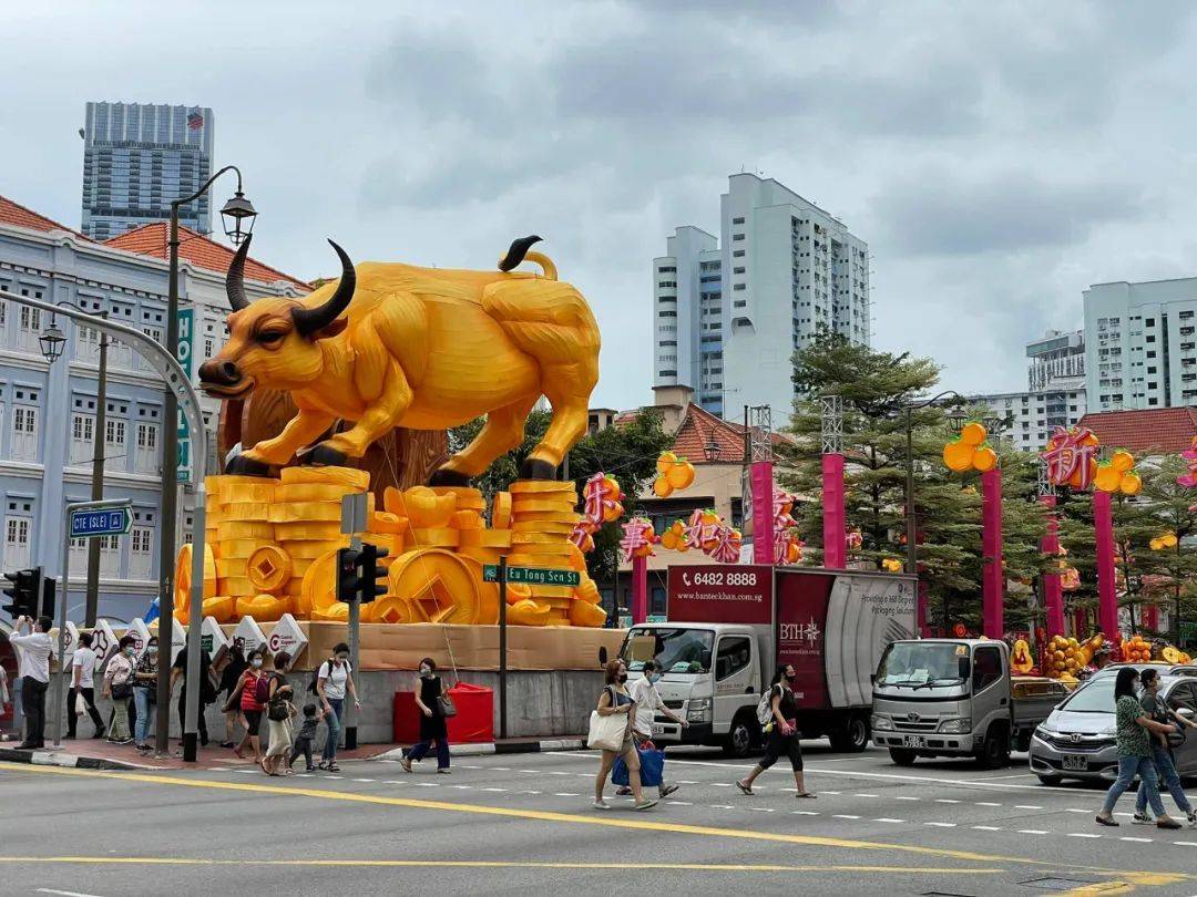 实拍!前晚,新加坡牛车水到处人从众𠈌!这9个地方过年还开门