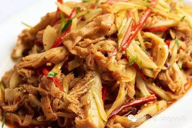 這個周末，讓這一道萬年石鍋魚治愈你