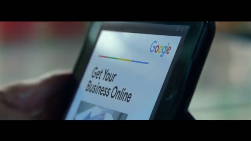 燃爆！新加坡发布视频，喊话世界：你我必将浴火重生