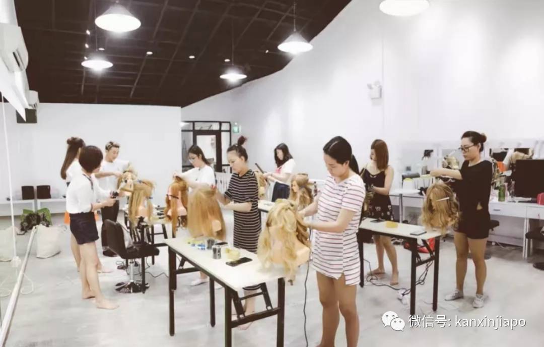 2021年趁著疫情充实自己,跟新加坡明星御用化妆师们学专业化妆