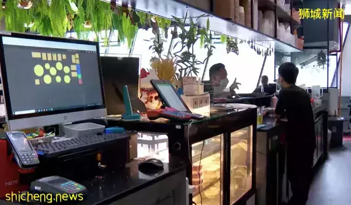 臨近佳節，新加坡進入“缺人潮”，企業願出2至3倍薪酬