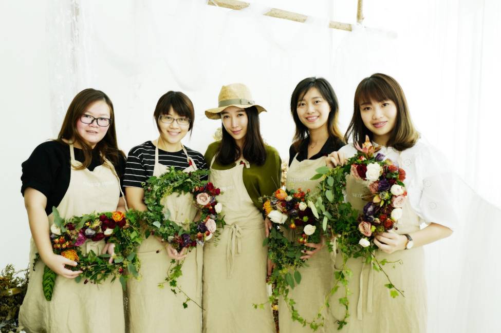 想学花艺的朋友们,新加坡这7家店收好不谢!还能考硕士文凭