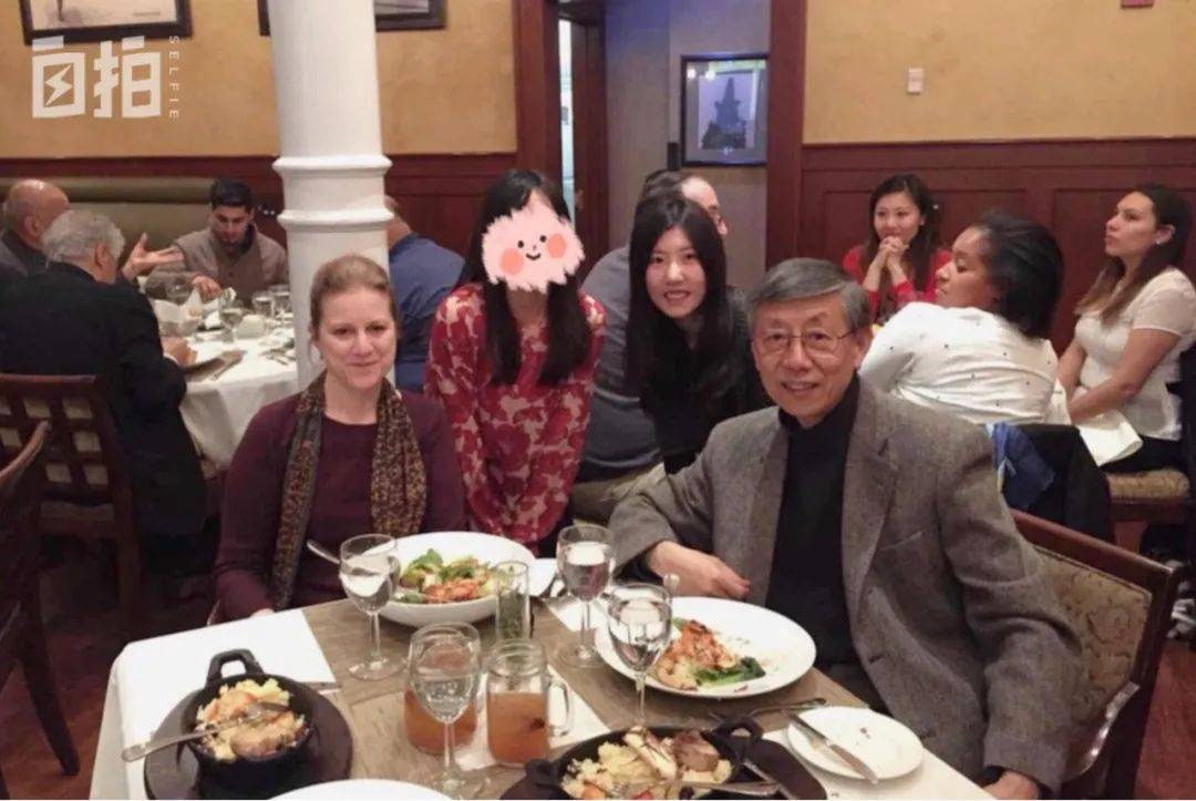 被40國禁飛後，明晚起，新加坡也禁止英國訪客入境 ！美女留學生：2020我看透了，想回國卻被罵