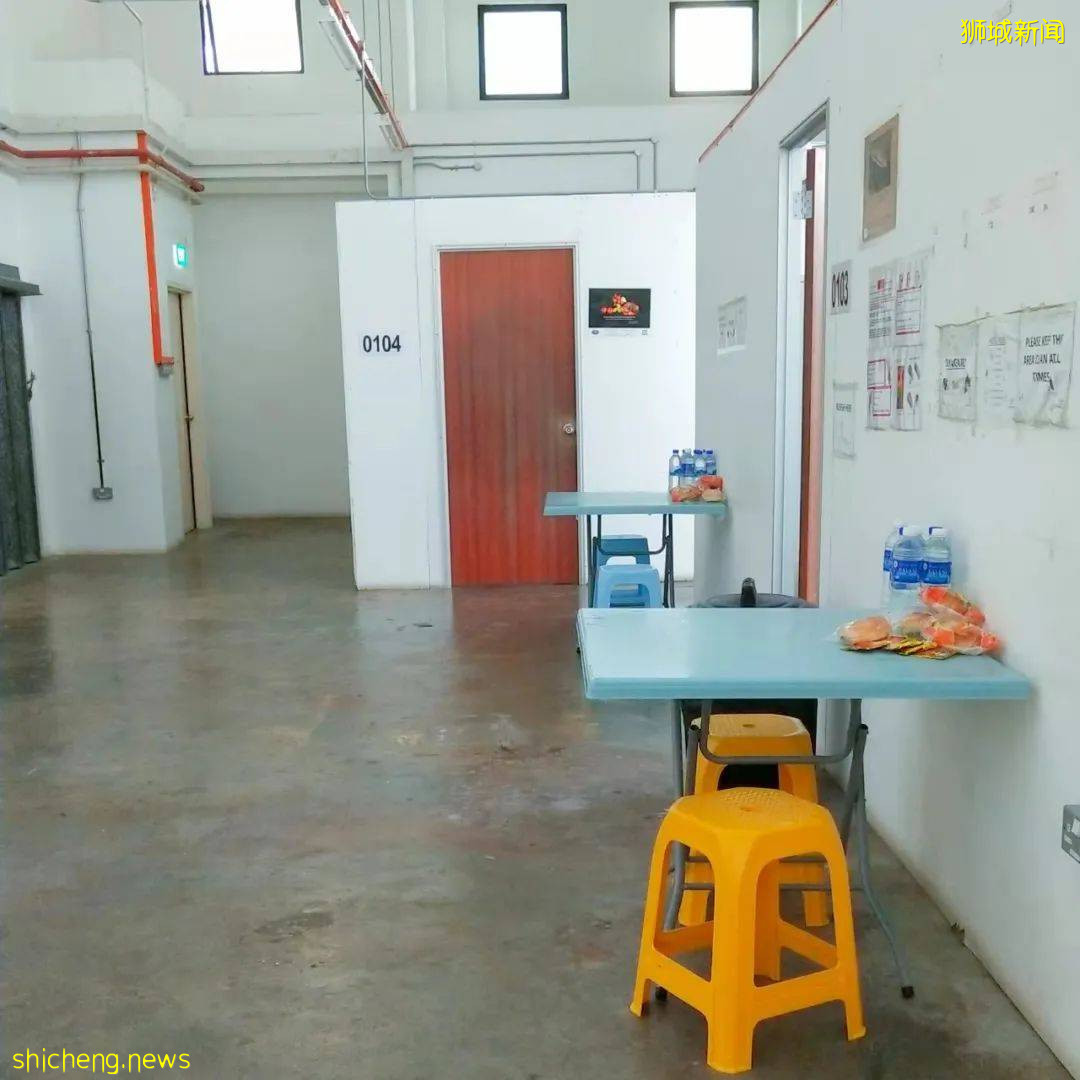 “害怕!我在新加坡刚打完疫苗就检测出新冠,直接被留在了医院……”