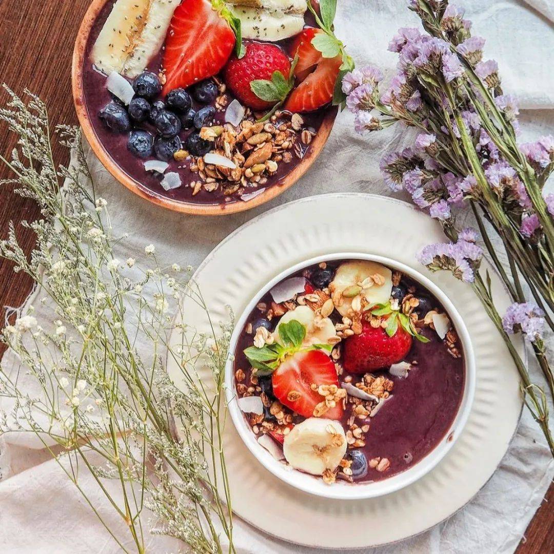 你與馬甲線之間，真的就只差一碗“Açaí Bowl”