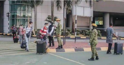 2021新年倒计时想要换钱汇款回家，哪里最划算最安全