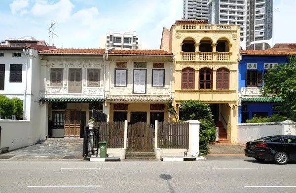 尼尔路一栋两层传统排屋480万新元求售