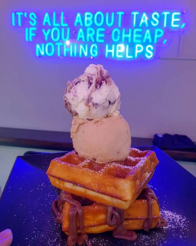 夜貓行動！精選10家新加坡深夜食堂🍻 半夜三更睡不著、美食陪你到天亮