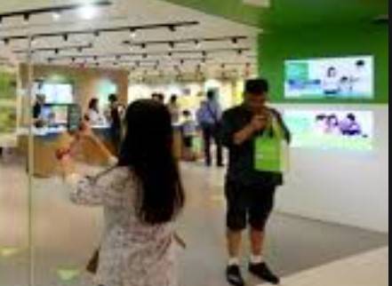 新加坡出现身份证被盗用签手机线事件!大家一定要多多注意