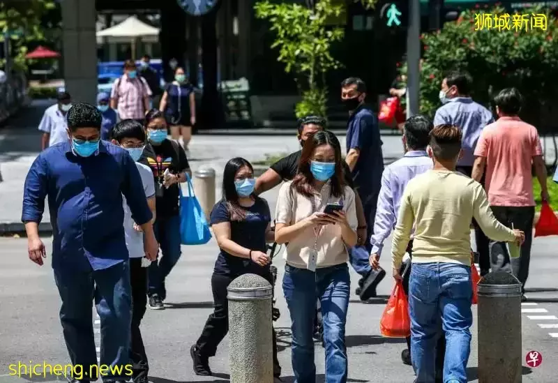 新加坡职缺创新高!多行业工作粥多僧少,雇主花更久填补职缺