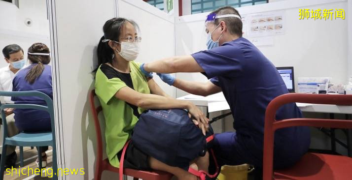 新加坡5位心髒科醫生聯名上書,呼籲暫停給男學生接種