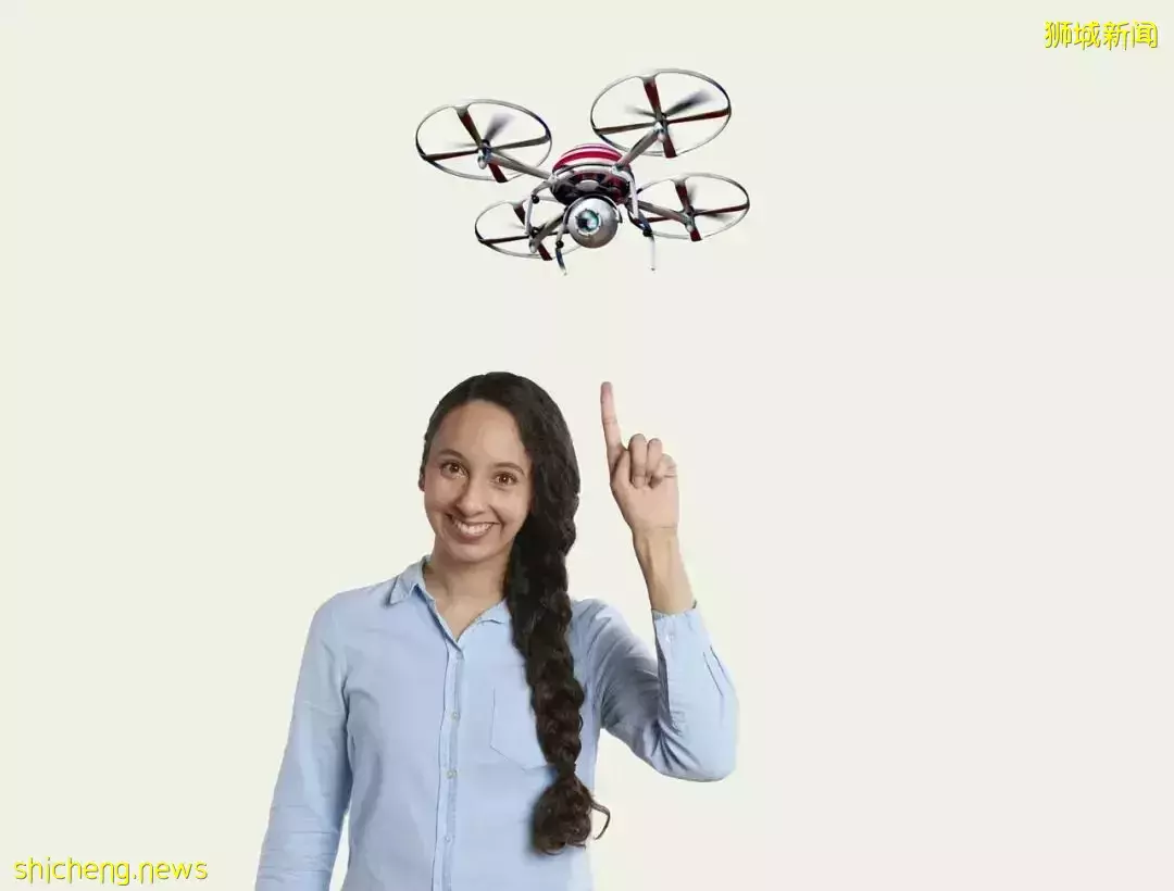 濱海灣無人機求婚大秀超驚豔!在新加坡,可以隨便開無人機嗎