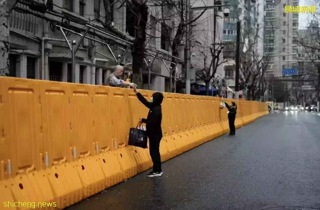 又一回国航班熔断了!全球死亡率排行:中国最低,新加坡第三!张文宏有错么