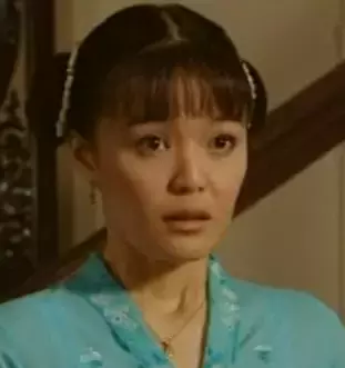 新加坡《小娘惹》女演員因穿著“過分”性感，被歐洲電視台報道