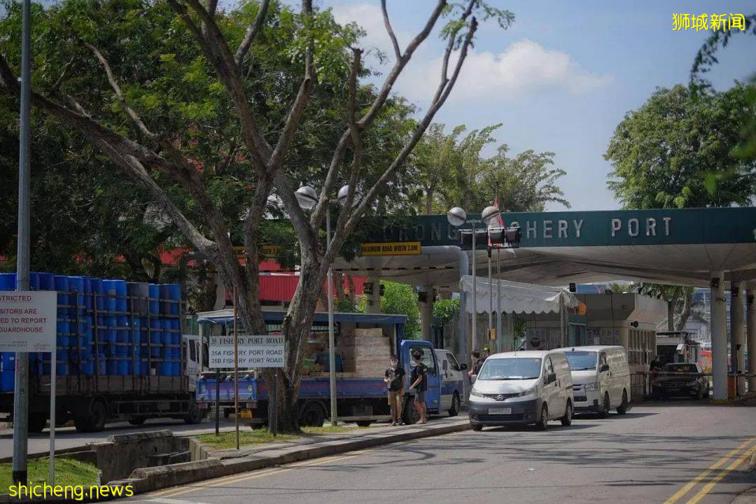 新加坡重回2人堂食,完成疫苗接種可5人,科興不算!部長:KTV感染群是重大挫敗