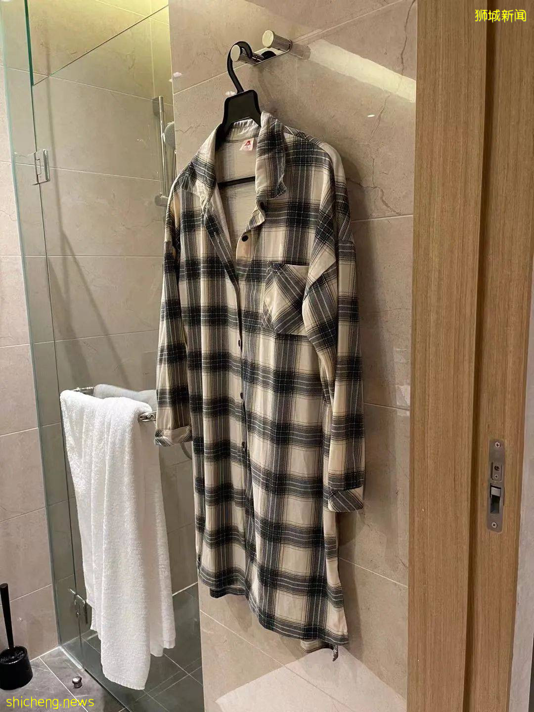 全程直播!去了趟商場,我在新加坡被叫去隔離