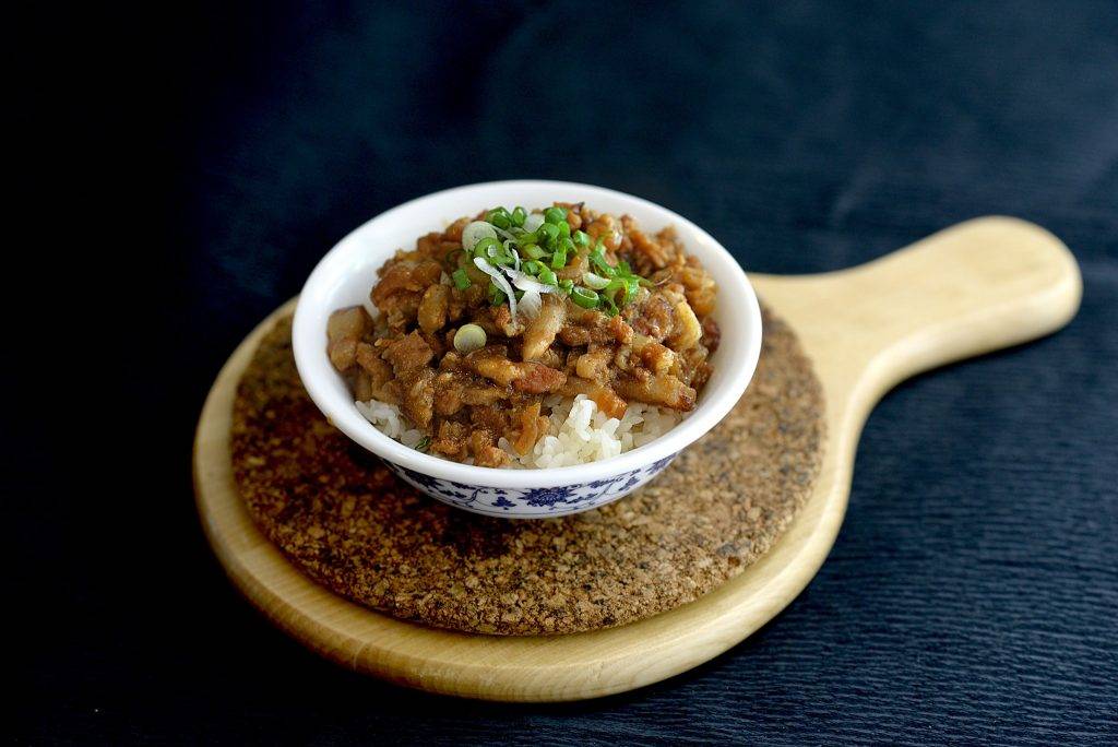 呷三碗車站新店開到Pasir Ris！超有趣台灣鐵路車站主題，帶上你瞬間穿越到台灣