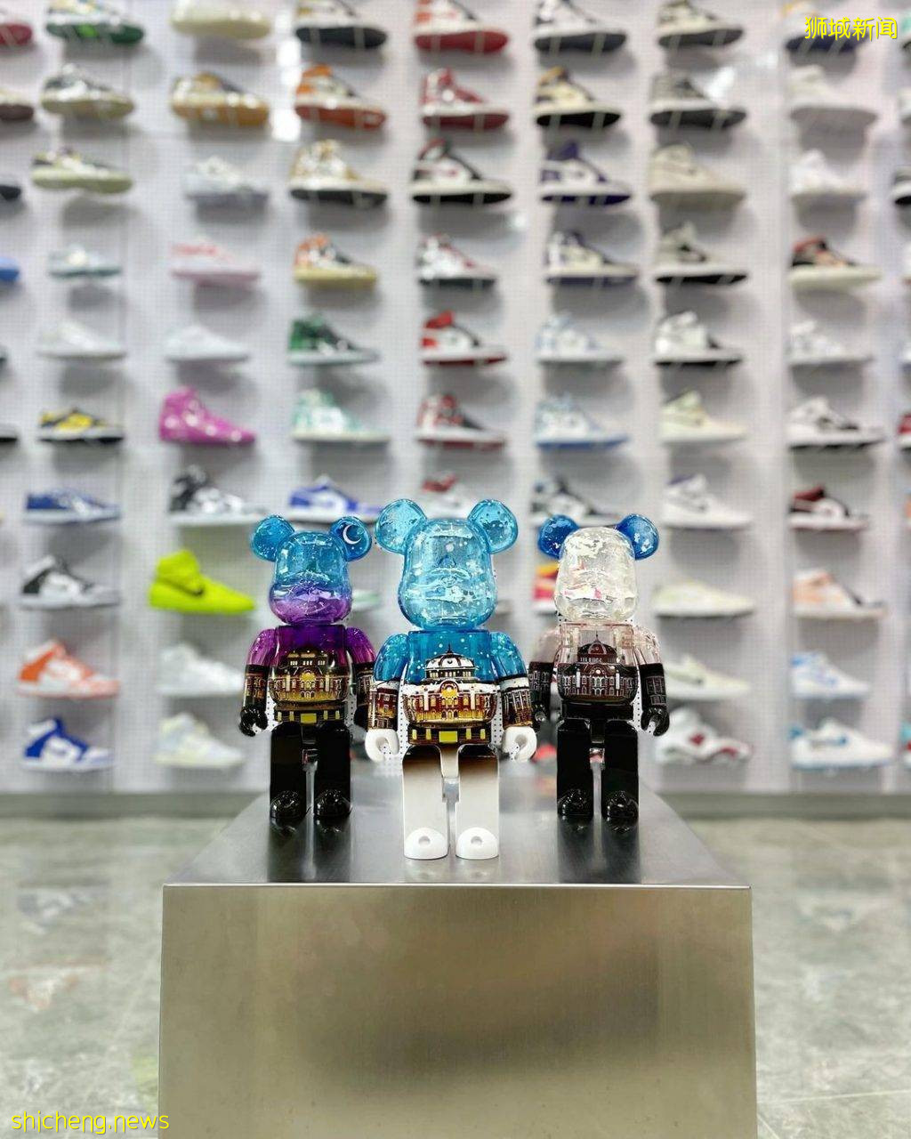 East Eight东八潮鞋店😎 又酷又飒的大品牌+限量版潮鞋聚集地！店里还设有饮料专区🥤 