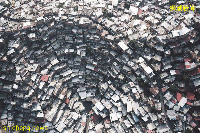 48張你沒見過的城市照片，新加坡新式建築，用31棟樓搭巨型積木