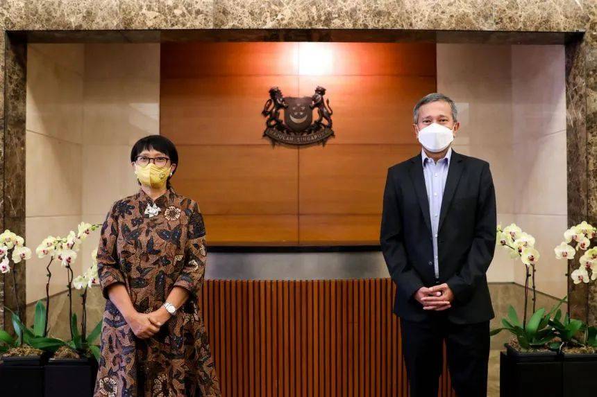 新加坡外長爲何閃電出訪文馬印三國