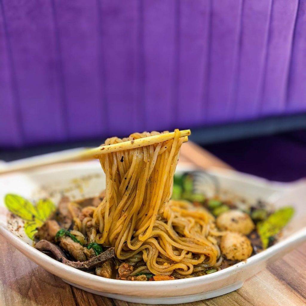 泰國經典好味道!新加坡哪裏能吃到Boat Noodle?精選6家正宗泰式風味😋一個人10碗不是問題💪🏻