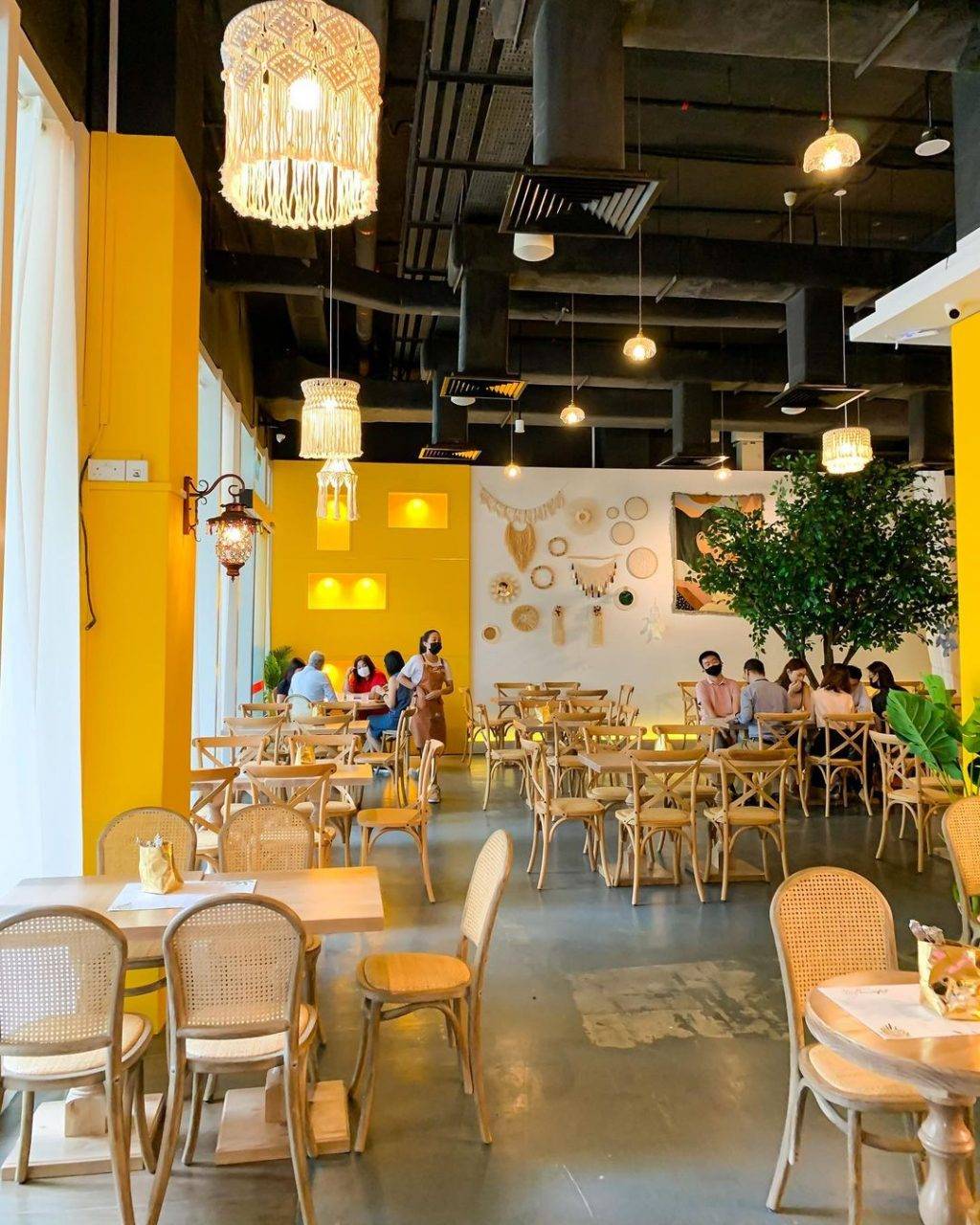 粉色浪潮預警💟新晉網美咖啡館A Beautiful Day Cafe🌹夢幻打卡角落、現烤舒芙蕾,接受甜蜜暴擊✨