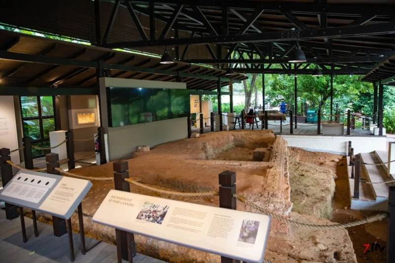 这座网红美照最多的小山,承载着新加坡那段血与火的历史