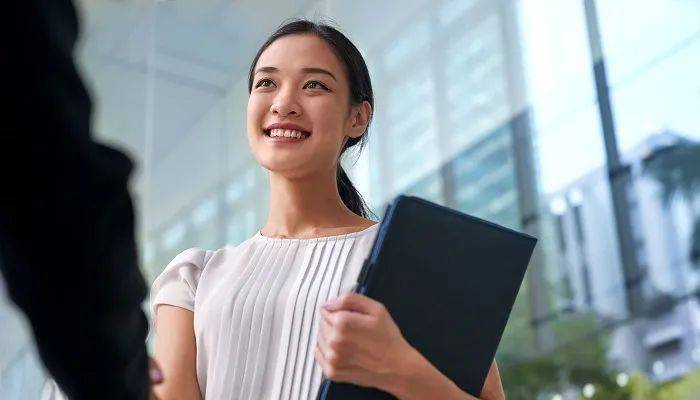 她在印度感染病毒後又被救護車司機強奸!看新加坡是如何保護女性的