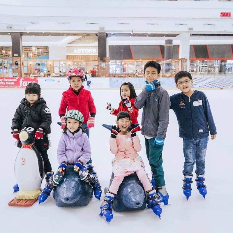 萬聖節入場免費!新加坡奧林匹克規模溜冰場,裝扮High起來