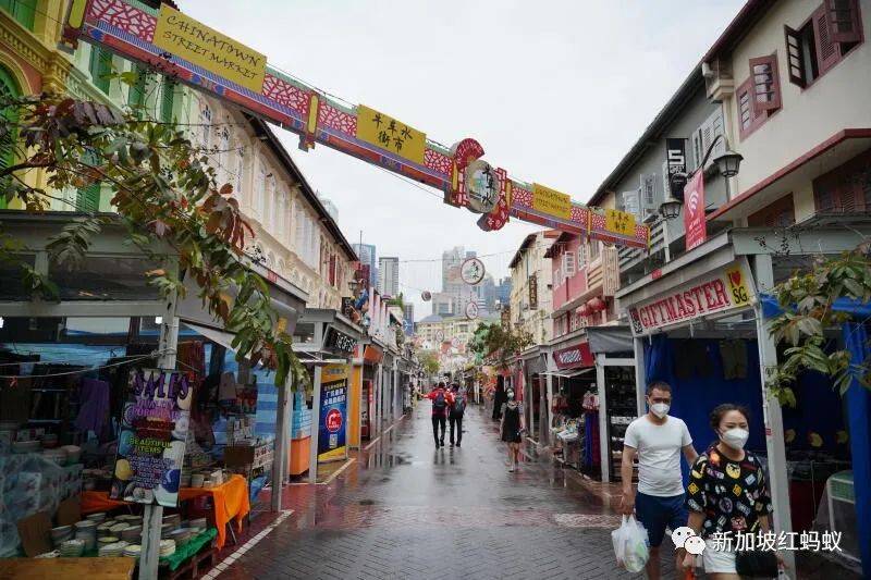 死气沉沉是新闻,车水马龙更是大新闻,牛车水商贩牛年无处话凄凉