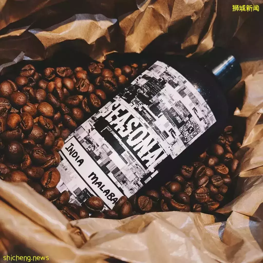 超好吃的黑芝麻烤吐司@PLQ,搭配新鲜咖啡YYDS